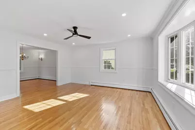 41 Riverview Ave, Methuen, MA 01844 - Photo 10