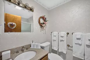 195 Falmouth Rd, Mashpee, MA 02649 - Photo 16