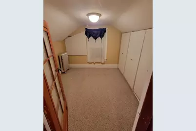 185 Dracut St, Lowell, MA 01854 - Photo 10