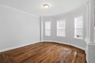 71 Walnut Park, Boston, MA 02119 - Photo 2