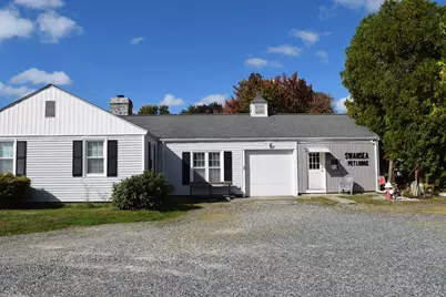 475 Cedar Ave, Swansea, MA 02777 - Photo 2
