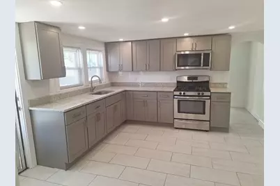 128 Crescent St #2, Quincy, MA 02169 - Photo 1
