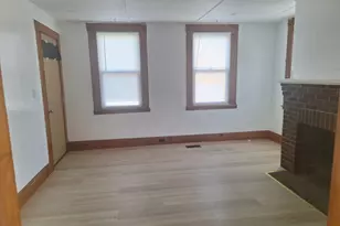128 Crescent St, Quincy, MA 02169 - Photo 6