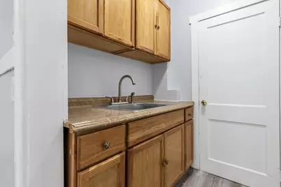 21-23 Lafayette Ave #2, Lawrence, MA 01843 - Photo 10