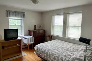 25 Lyons Ct, Watertown, MA 02472 - Photo 16