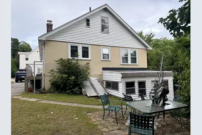 25 Lyons Ct, Watertown, MA 02472 - Photo 4