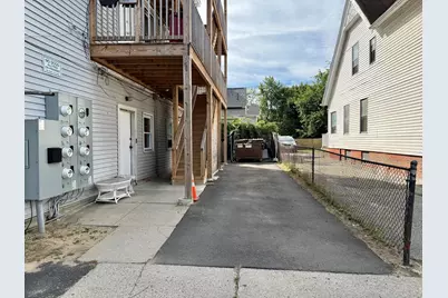 228-232 Eastern Ave, Springfield, MA 01109 - Photo 4