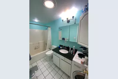 1 Davenport St. #8, Cambridge, MA 02140 - Photo 8