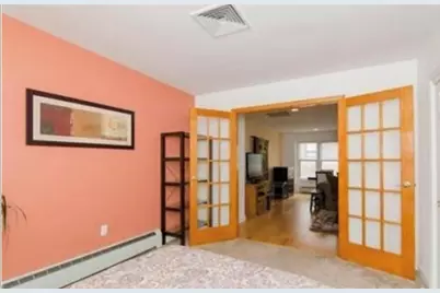 1 Davenport St. #8, Cambridge, MA 02140 - Photo 4