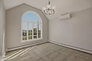 33 Flores, Fall River, MA 02721 - Photo 14