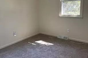 91 Hayward Ave, Brockton, MA 02301 - Photo 14