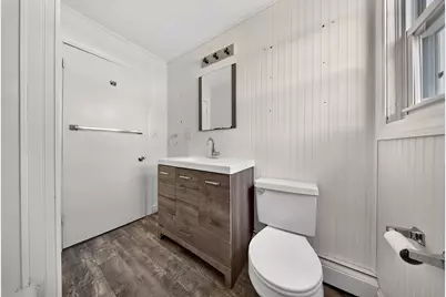 458 Buffinton St, Fall River, MA 02721 - Photo 4