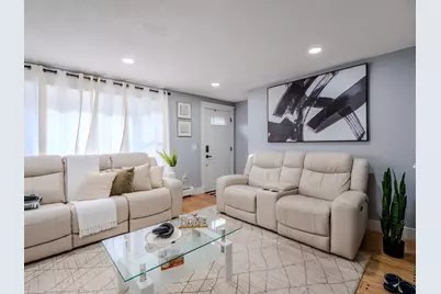 60 Judy Dr, Leominster, MA 01453 - Photo 2