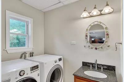 3 Cathy Rd, Burlington, MA 01803 - Photo 10