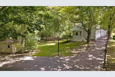 39 Montrose Ave, Wakefield, MA 01880 - Photo 34