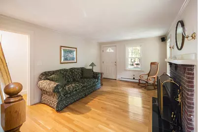 39 Montrose Ave, Wakefield, MA 01880 - Photo 16