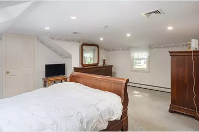 39 Montrose Ave, Wakefield, MA 01880 - Photo 32