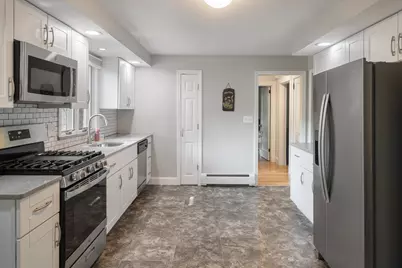 39 Montrose Ave, Wakefield, MA 01880 - Photo 24