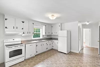 924 Washington St, Franklin, MA 02038 - Photo 8
