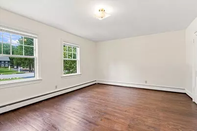 924 Washington St, Franklin, MA 02038 - Photo 12