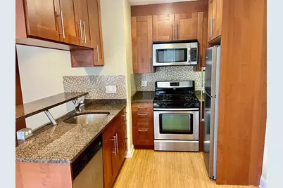 276 W. Elm #1B, Brockton, MA 02301 - Photo 4