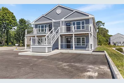 112 West Main #4, Barnstable, MA 02601 - Photo 2