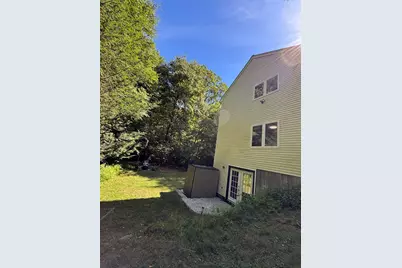 11 Yale, Hopkinton, MA 01748 - Photo 2