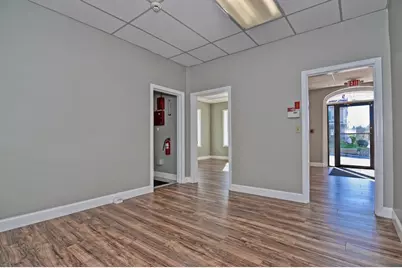1078 Main Street, Leicester, MA 01524 - Photo 4