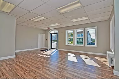 1078 Main Street, Leicester, MA 01524 - Photo 8