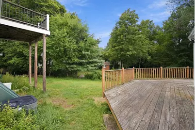 31 Brook St, East Longmeadow, MA 01028 - Photo 4