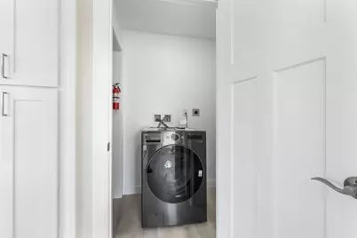 112 West Main #8, Barnstable, MA 02601 - Photo 14