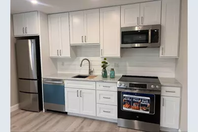 112 West Main #8, Barnstable, MA 02601 - Photo 6