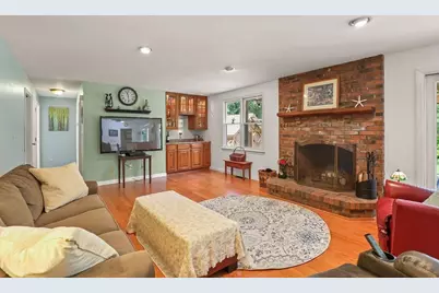 19 Steven P Wentworth Rd, Falmouth, MA 02556 - Photo 10