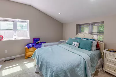 11 Madlyn St, Plymouth, MA 02360 - Photo 12