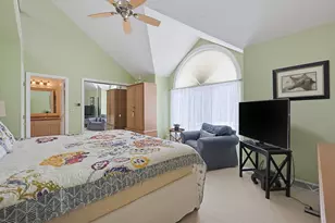 35 Pilgrim Village Rd, Taunton, MA 02780 - Photo 22