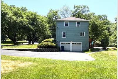 6 Phalen St, Acton, MA 01720 - Photo 2