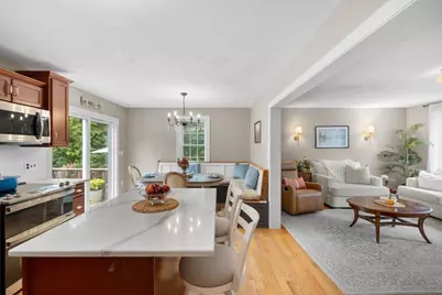 283 Miller St, Middleborough, MA 02346 - Photo 8