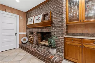 26 Warren Ave, Plymouth, MA 02360 - Photo 18