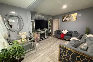 71 Myrtle St, Brockton, MA 02301 - Photo 12
