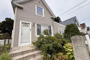 71 Myrtle St, Brockton, MA 02301 - Photo 2