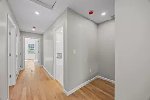 17 Crosby St, Webster, MA 01570 - Photo 18