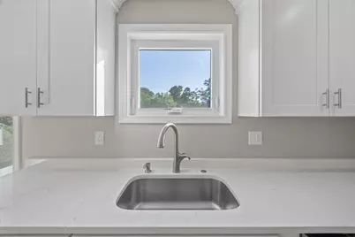 17 Crosby St #B, Webster, MA 01570 - Photo 10