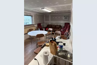 52 School St, Walpole, MA 02081 - Photo 4