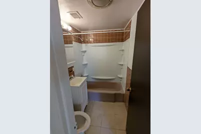 202 Central #6, Stoneham, MA 02180 - Photo 8