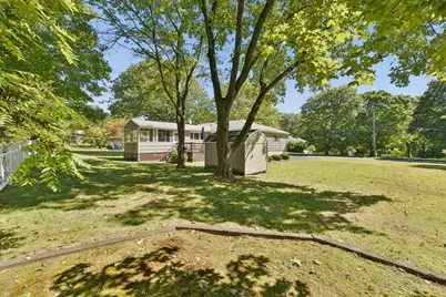 7 Janice Cir, Framingham, MA 01701 - Photo 4