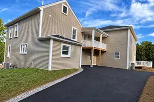 346 Hilldale Ave, Haverhill, MA 01832 - Photo 2