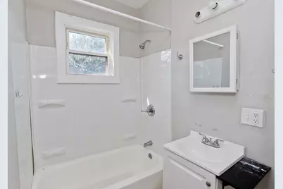 298-302 Belmont Ave, Springfield, MA 01108 - Photo 10