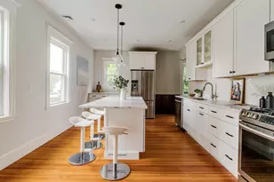 18 Cudworth St, Medford, MA 02155 - Photo 10