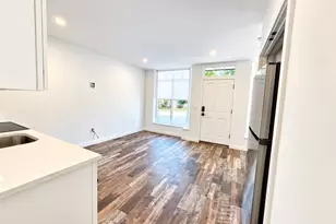 289 Central, Lowell, MA 01852 - Photo 4