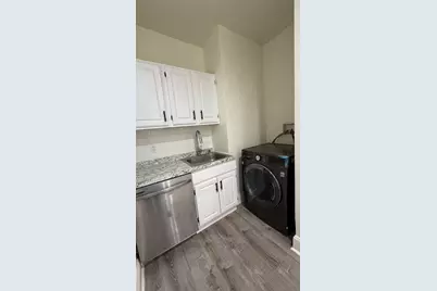 27 Hosmer St #1, Boston, MA 02126 - Photo 6